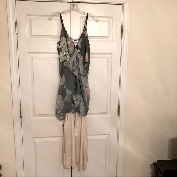 Flower Maxi Dress - Picture 7 of 7